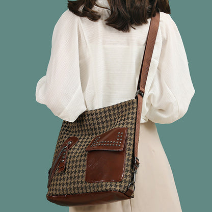 Chic Houndstooth Convertible Bag