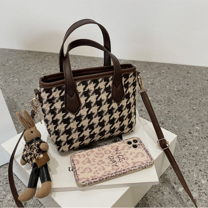 Houndstooth Shoulder Bag