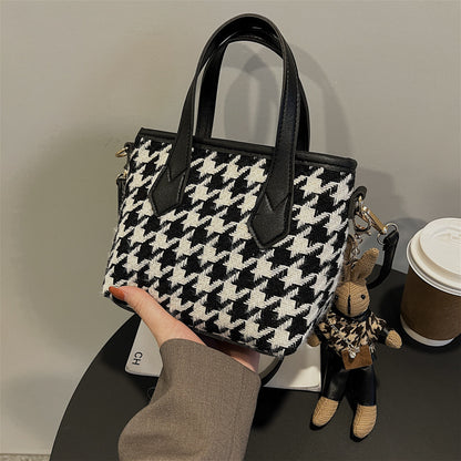 Houndstooth Shoulder Bag